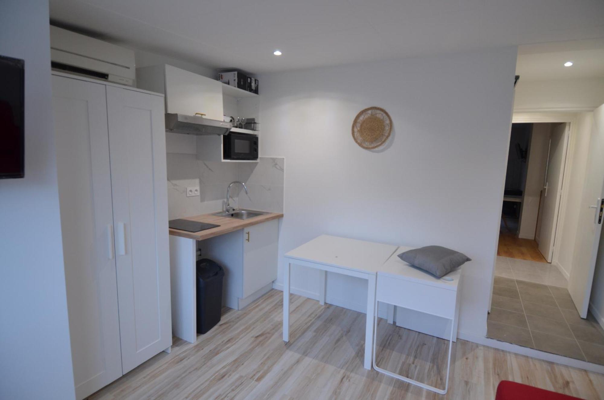 Studio Cassin - Next To Tramway Line 2 Near Airport Niza Exterior foto